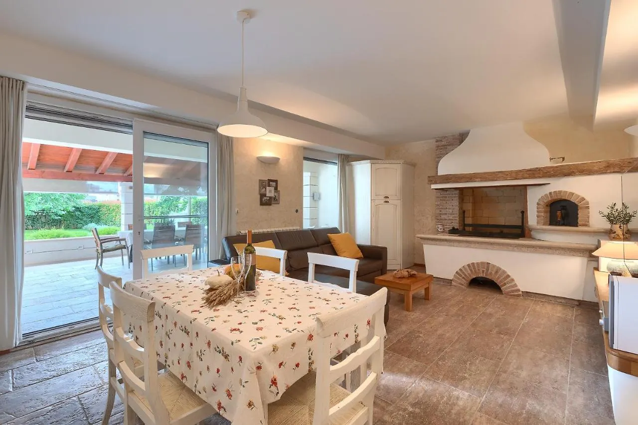 פולה Nona'S Garden Apartment
